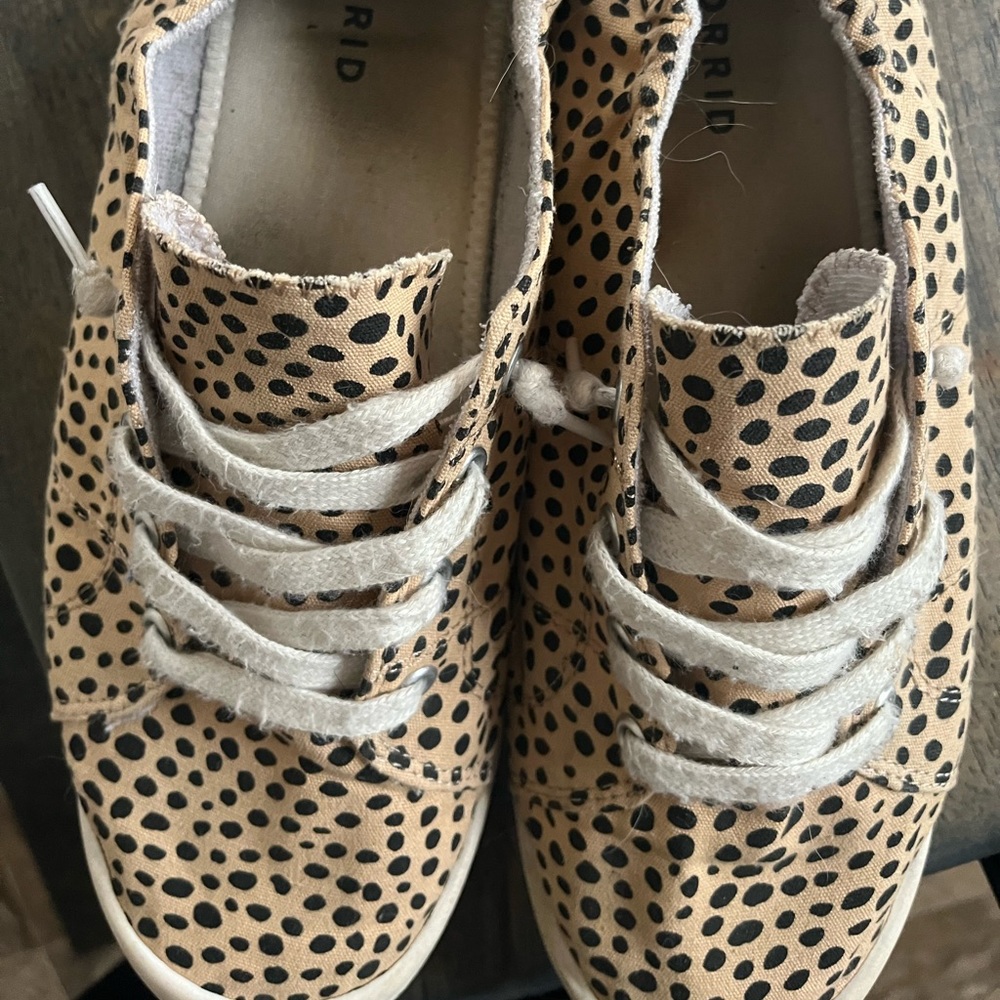 Riley Sneakers